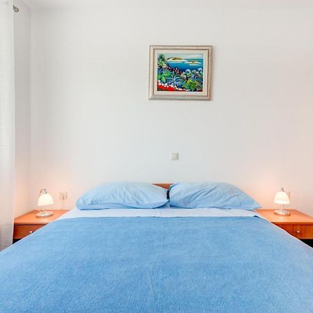 Apartmani Mirta Omis A エクステリア 写真