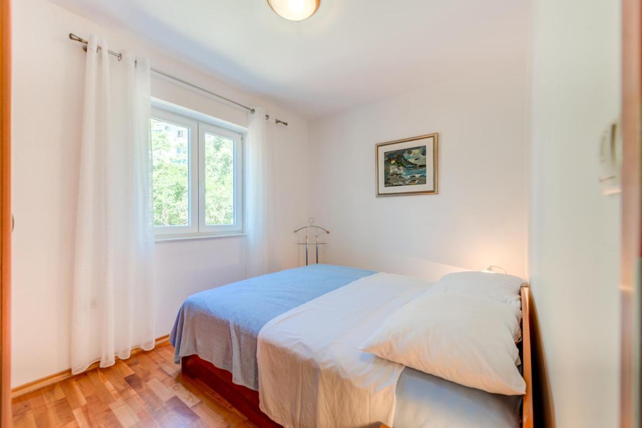 Apartmani Mirta Omis A エクステリア 写真