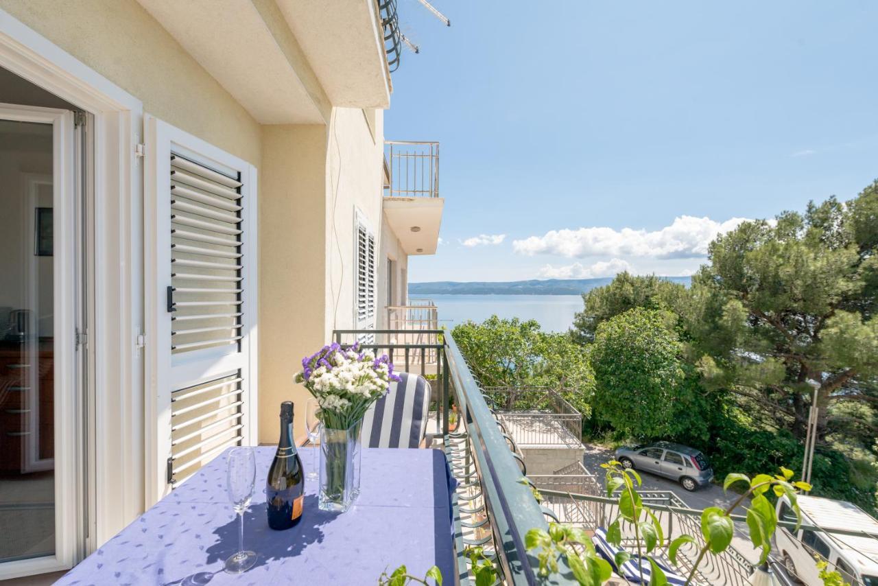 Apartmani Mirta Omis A エクステリア 写真